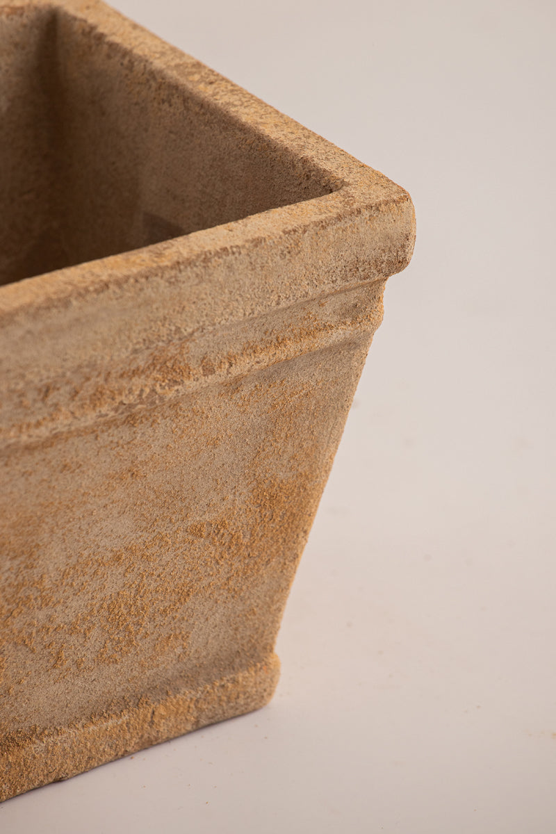 Matero Cuadrado de Concreto con Acabado de Barro 12cms de Diámetro