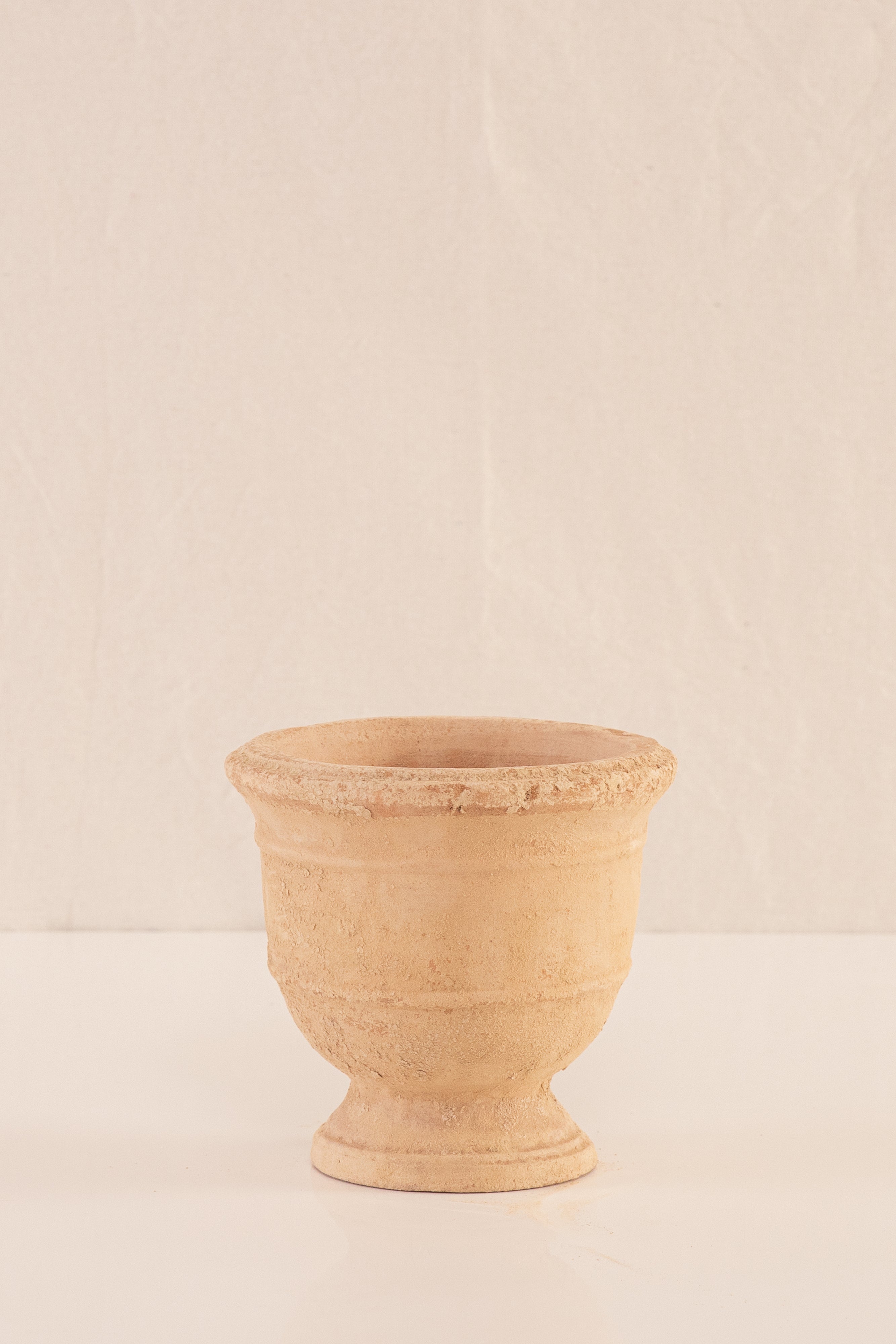 Copa de Concreto con Acabado de Barro 12cms de Diámetro